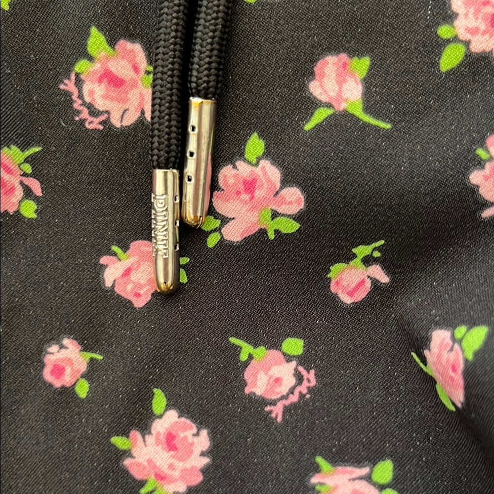 Victoria's Secret Black and Pink Athletic Shorts - Picture 4 of 8